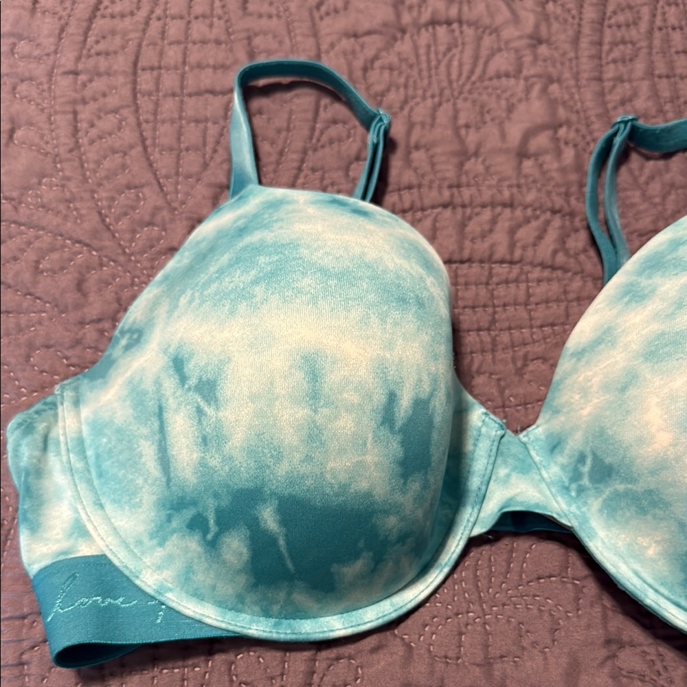 Like new Pink Victoria’s Secret 38DD Teal Tie Dyed Bra - Picture 3 of 6
